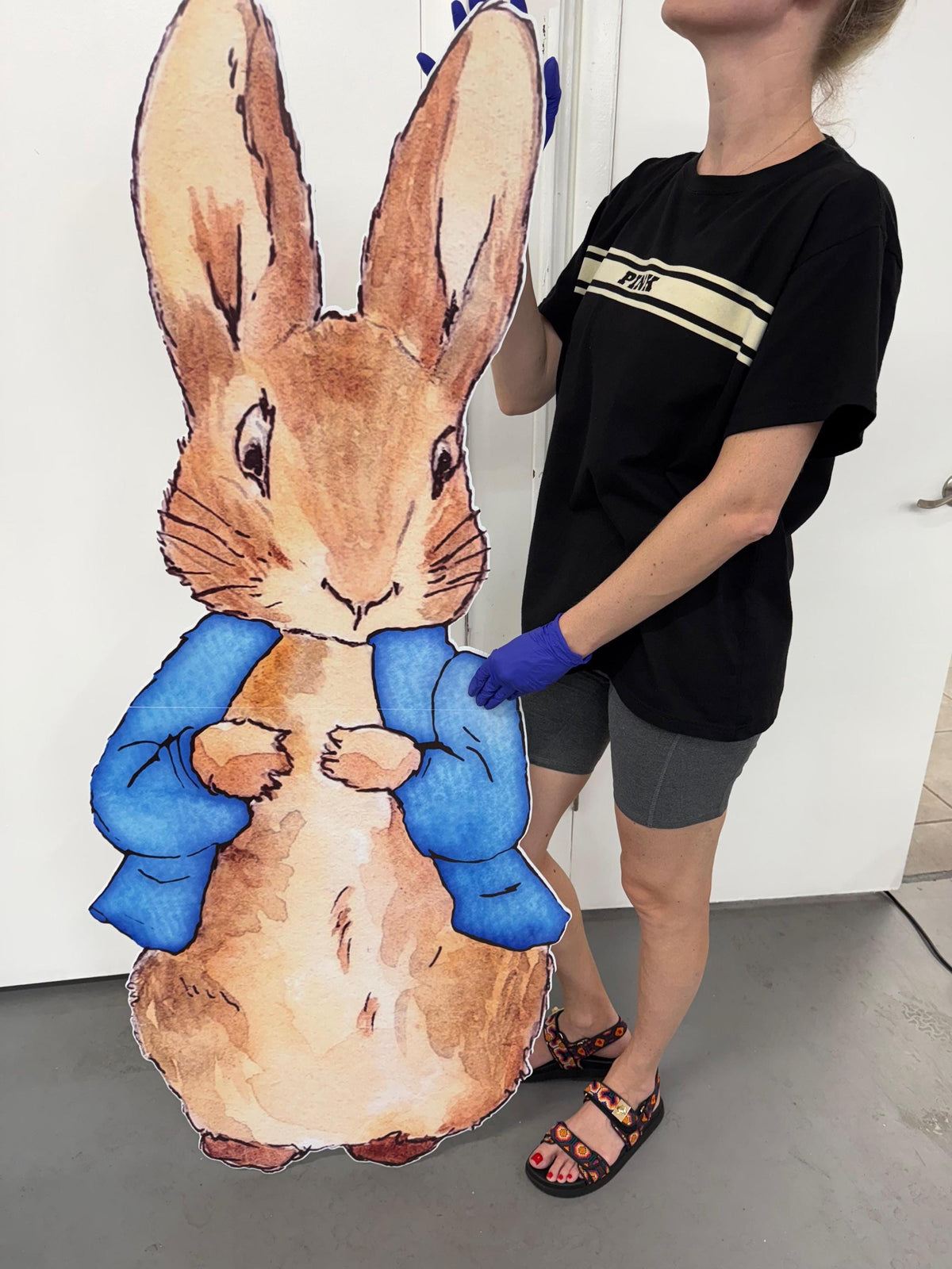 Garden Bunny Cutout Decoration, Rabbit Baby Shower Decor, Backdrop Decor, Yard Sign Art, Garden Decor,Easter Bunny Art,Rabbit Garden Stakes