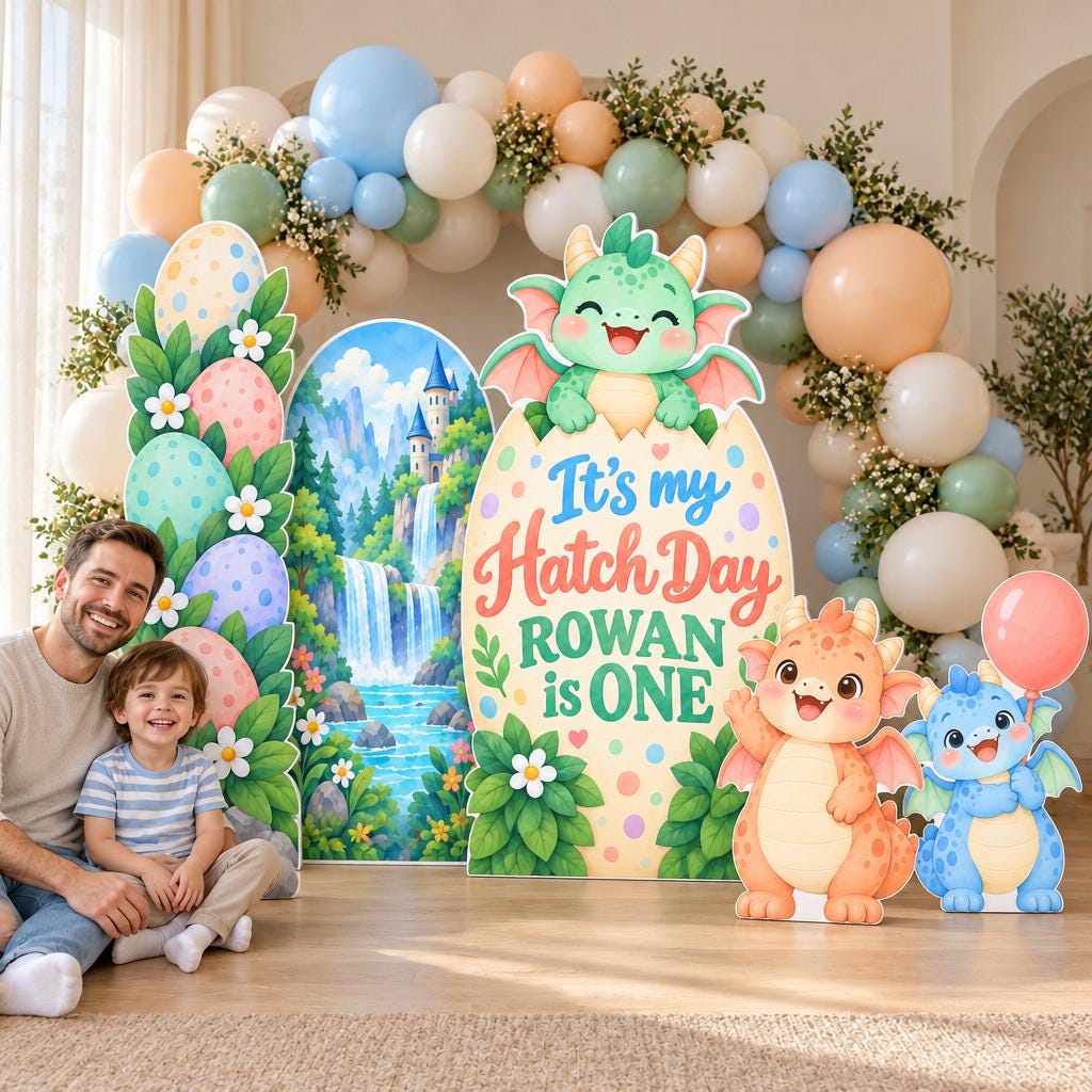 Hatch Day Dragon Egg Waterfall Arch Set